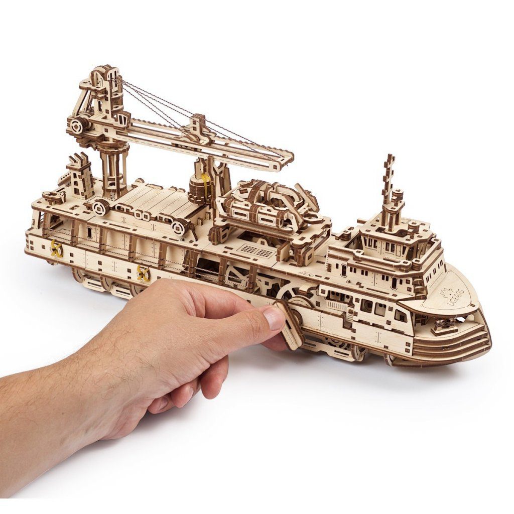 UGears - Research Vessel - Image 8