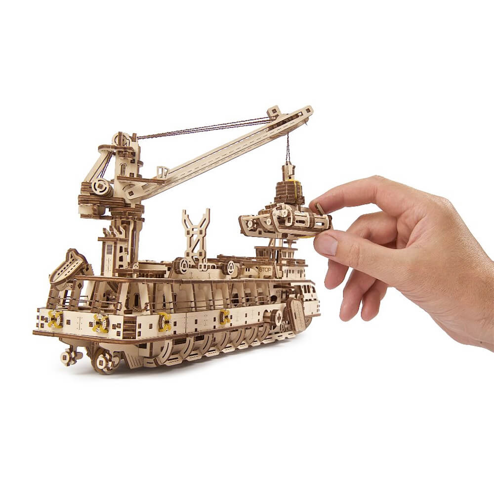UGears - Research Vessel - Image 10