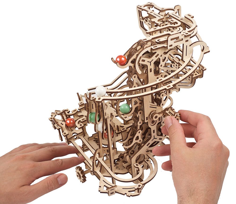 Ugears - Marble Run Chain Hoist - Image 3