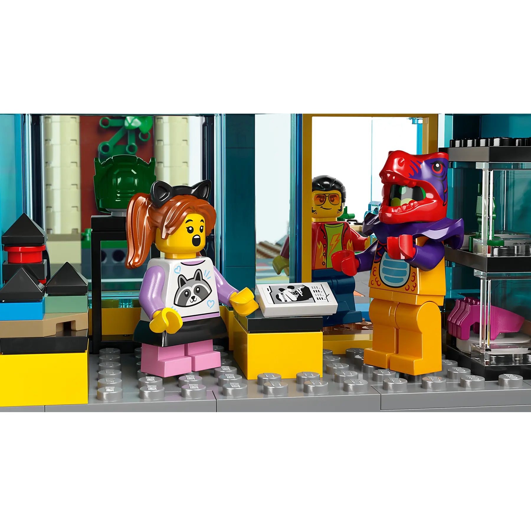 City - Downtown - Image 10