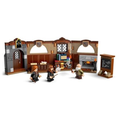 Harry Potter - Hogwarts™ Castle: Charms Class - Image 5
